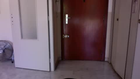 auguste688483 online show from April 24, 8:27 am