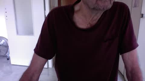 auguste688483 online show from April 28, 8:41 am