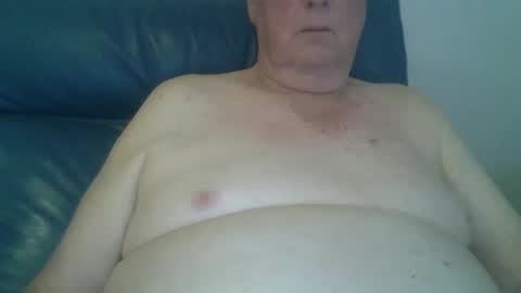 aussie1955 online show from December 3, 8:03 am