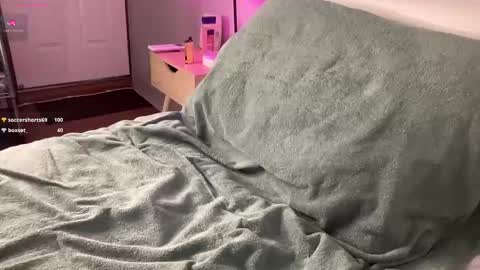 aussietwunkboy online show from November 20, 3:50 am