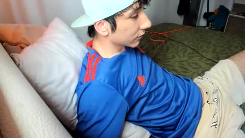 austin1119a online show from April 9, 7:09 pm