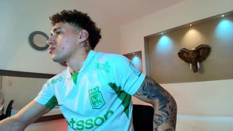 AUSTIN  online show from January 30, 2:06 am