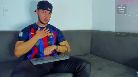 Snapshot of austin_curry chatting on October 14, 12:39 am A online show from October 14, 12:39 am