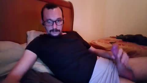 author980 online show from December 18, 5:42 pm