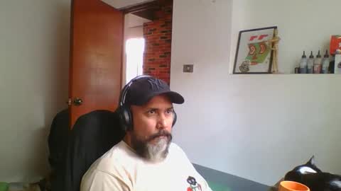 Dark r0k3r online show from December 1, 10:02 pm