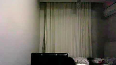 awesenheit online show from February 15, 6:55 pm