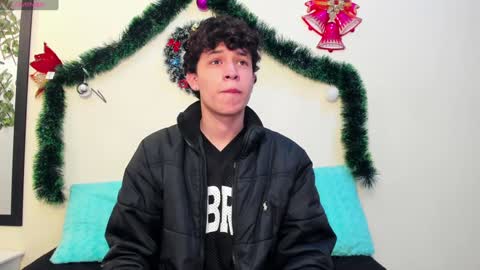 Axel Evanss online show from January 2, 1:40 pm