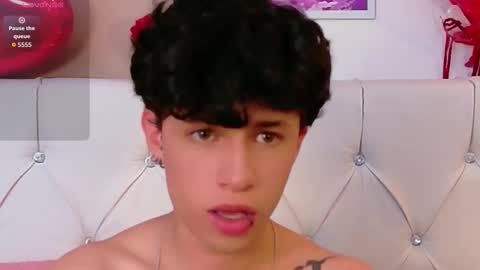 Axel Evanss online show from February 28, 2:05 pm