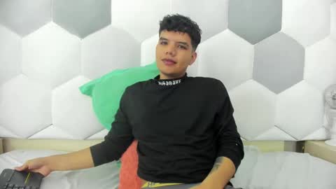 Axel Forte online show from November 14, 2:29 pm