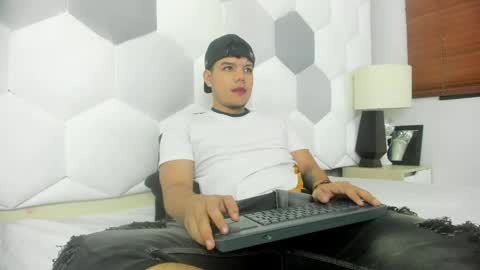 Axel Forte online show from April 13, 1:12 pm