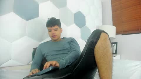 Axel Forte online show from April 22, 2:00 pm