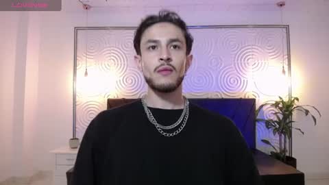 axel_porn_1 online show from July 23, 12:35 pm