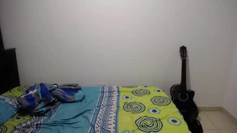 axel rios online show from October 18, 1:21 am