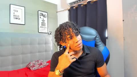 AXEL SILVA online show from October 24, 1:02 pm