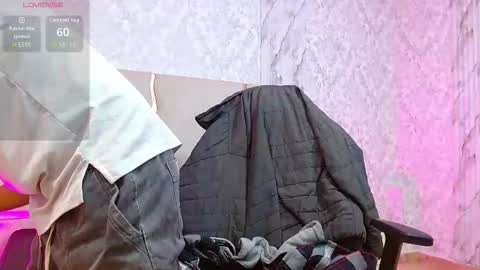 AXEL  online show from February 19, 12:34 pm