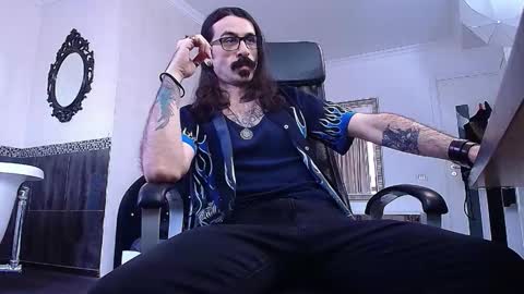 AxelColton online show from February 7, 11:39 am