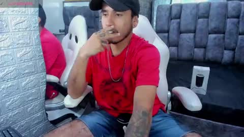 Axell Cross2 online show from February 17, 7:53 pm