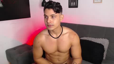 axell online show from March 1, 3:17 am