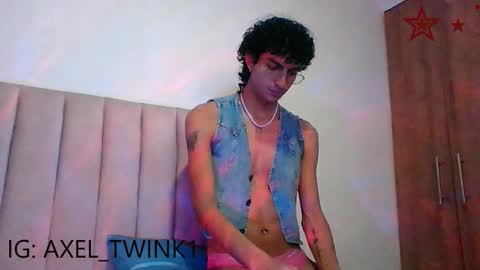 Axel  online show from February 3, 12:08 am