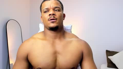 AXEL DA SILVA online show from February 19, 12:30 am