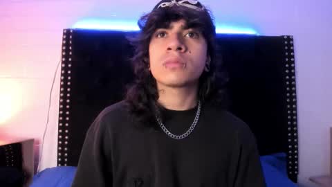 AxellKush online show from February 7, 12:45 pm