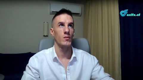 Axl online show from February 27, 2:56 am