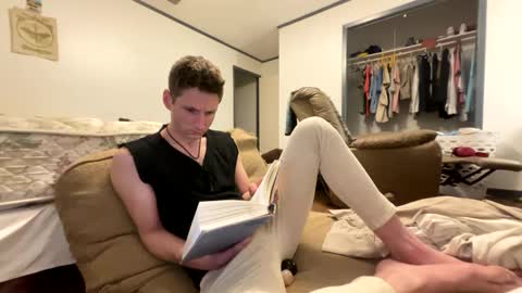 ayr129 online show from March 2, 5:44 am