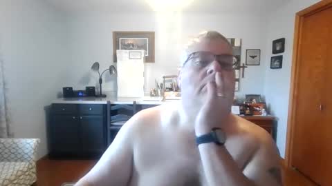 Snapshot of b1gh0rnyguy chatting on September 17, 2:18 pm Cory online show from September 17, 2:18 pm