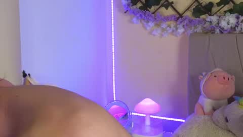 Snapshot of baby_xian chatting on February 16, 1:05 am  Dani  online show from February 16, 1:05 am