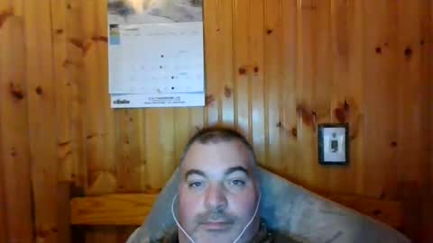 Darren online show from February 14, 3:47 pm