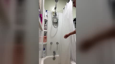 babyray130 online show from December 18, 11:06 am