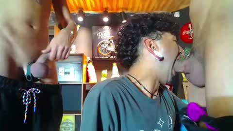 Snapshot of backyardigans chatting on September 26, 6:05 pm backyardigans online show from September 26, 6:05 pm