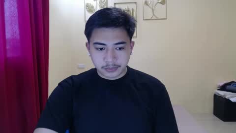 HANNS online show from December 8, 1:02 am