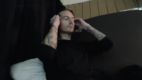 Bailey online show from January 7, 12:45 am