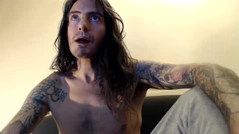 Bailey online show from October 13, 5:41 pm