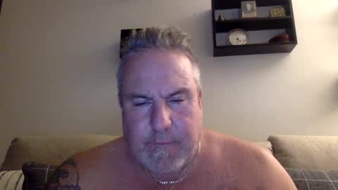 banana5289 online show from December 17, 9:32 pm