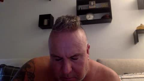 Snapshot of banana5289 chatting on October 20, 3:38 pm banana5289 online show from October 20, 3:38 pm
