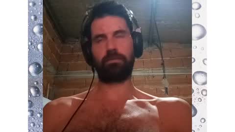 Ezequiel online show from January 9, 11:45 pm