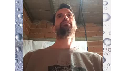 Ezequiel online show from December 22, 10:25 pm