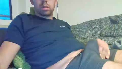 Mark online show from October 22, 4:32 pm