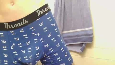 basicallyjustmee online show from January 10, 6:56 pm