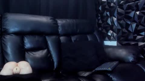 bastian online show from March 11, 5:46 pm