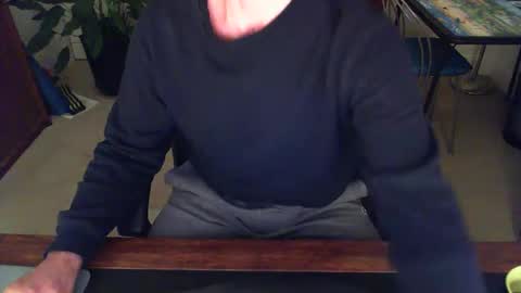 Snapshot of batebro13 chatting on January 9, 3:34 pm BateBro13 online show from January 9, 3:34 pm