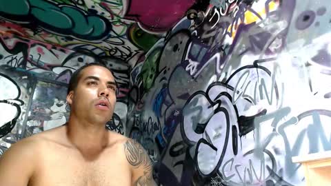 Justin online show from February 7, 4:35 pm