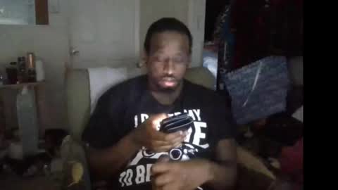 rocker n queen online show from December 19, 2:14 pm