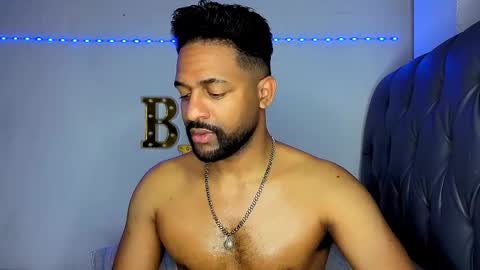 john online show from April 19, 4:01 am