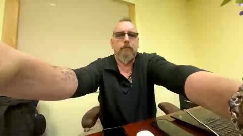 bdc007007 online show from December 19, 5:43 pm