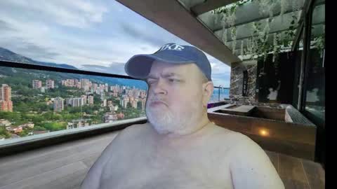 Dookie online show from October 19, 2:16 am