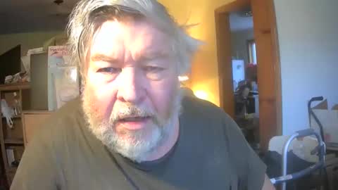 bear online show from May 14, 10:57 am