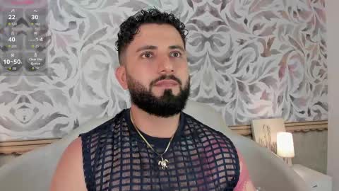 bear_mao_ online show from March 24, 11:48 am